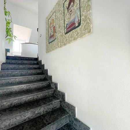 Elegante Appartamento 100 Mq Parcheggio - Wi Fi Savona Exterior foto